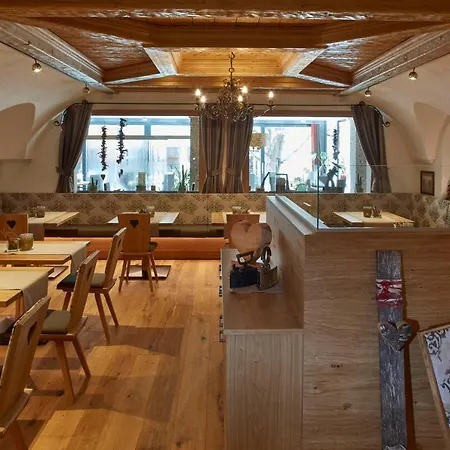 Schwarzer Adler Hotel Nauders