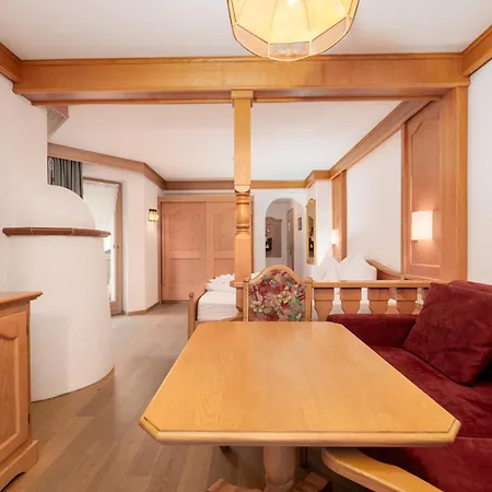 Schwarzer Adler Otel