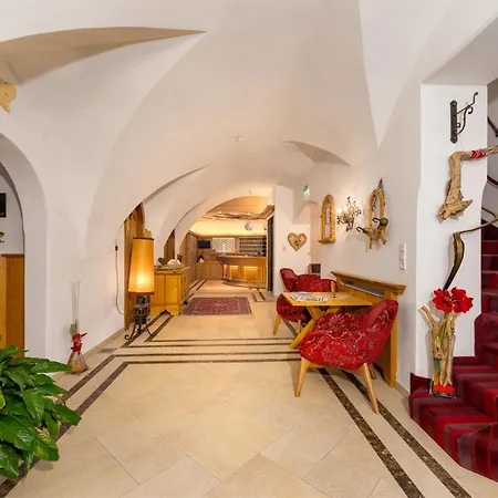 Schwarzer Adler Nauders