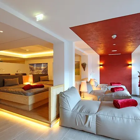 Schwarzer Adler 호텔 나우더스