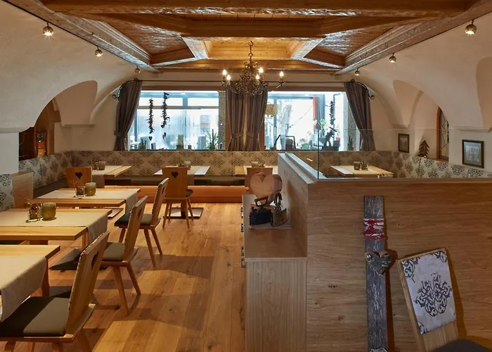 Schwarzer Adler Otel Nauders