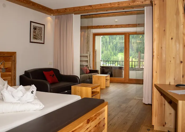 Schwarzer Adler Nauders