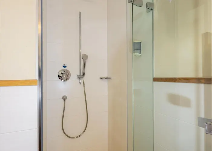 Schwarzer Adler Hotel 4*