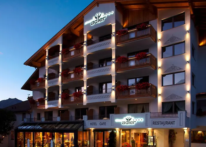 Otel Schwarzer Adler 4*