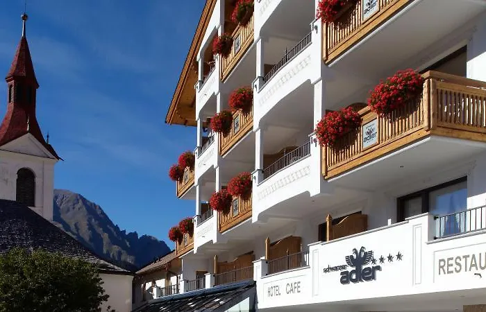 Ξενοδοχείο Schwarzer Adler 4*