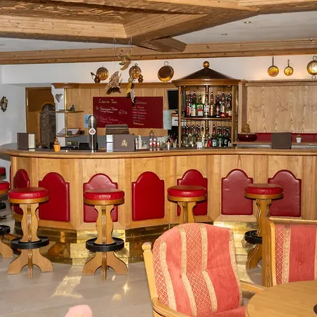 Hotel Schwarzer Adler Nauders